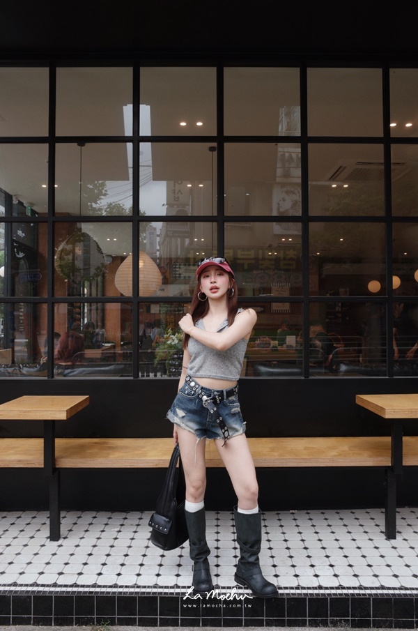 不收邊破損牛仔短褲(闆娘.花花清單)